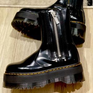 DR MARTENS | LIKE NEW 2976 Max Leather Platform Chelsea Boots US 9|EU 41|UK 7